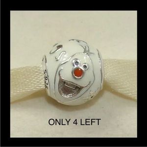 NEW - FIRM - Authentic Pandora Disney Olaf Charm